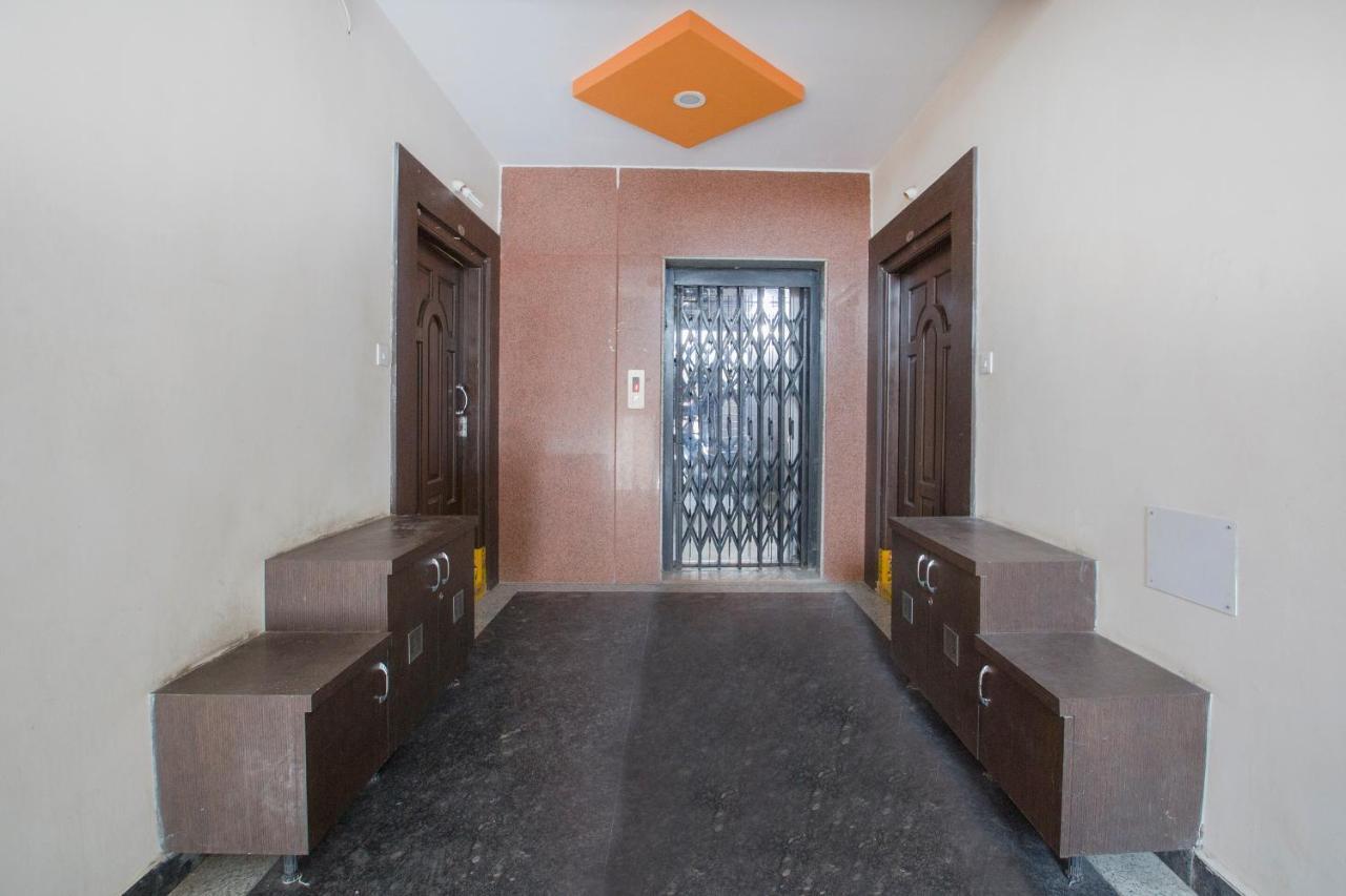 Oyo 10373 Apartment The Icon Homes 하이데라바드 외부 사진